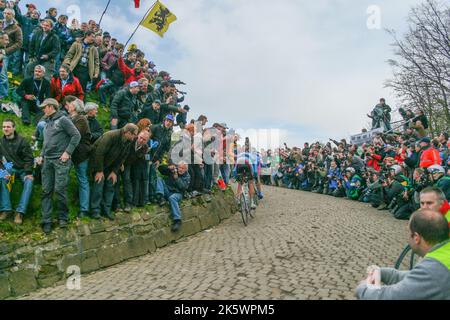 Le Tour de Flandre 2008, Belguim. Muur van Geraardsbergen. Banque D'Images