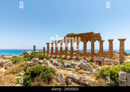 Castelvetrano, Sicile, Italie - 11 juillet 2020: Ruines à Selinunte, site archéologique et ancienne ville grecque en Sicile, Italie Banque D'Images