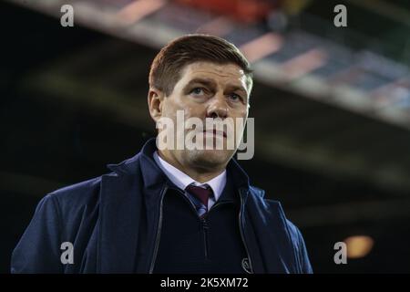 Nottingham, Royaume-Uni. 10th octobre 2022. Steven Gerrard Directeur d'Aston Villa pendant le match Premier League Nottingham Forest vs Aston Villa à City Ground, Nottingham, Royaume-Uni, 10th octobre 2022 (photo de Gareth Evans/News Images) à Nottingham, Royaume-Uni le 10/10/2022. (Photo de Gareth Evans/News Images/Sipa USA) Credit: SIPA USA/Alay Live News Banque D'Images