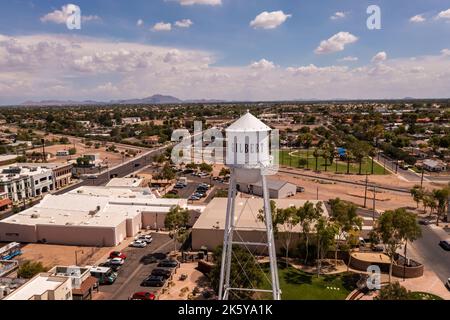 Le château d'eau en métal de Gilbert, Arizona, un monument local. Banque D'Images