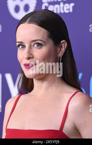New York, États-Unis. 10th octobre 2022. Claire Foy marche le tapis rouge pour « Women Talking » lors du festival du film de New York 60th à Alice Tully Hall, Lincoln Center à New York, NY, 10 octobre 2022. (Photo par Anthony Behar/Sipa USA) crédit: SIPA USA/Alay Live News Banque D'Images
