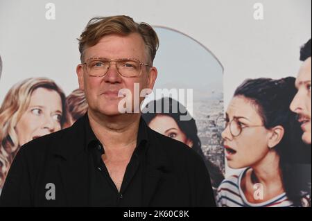 Cologne, Allemagne. 09th octobre 2022. L'acteur Justus von Dohnanyi vient à la première de la comédie du film Der Nachname au Cinedom à Cologne. Le film a lieu à partir de 20,10. En théâtres crédit: Horst Galuschka/dpa/Alay Live News Banque D'Images