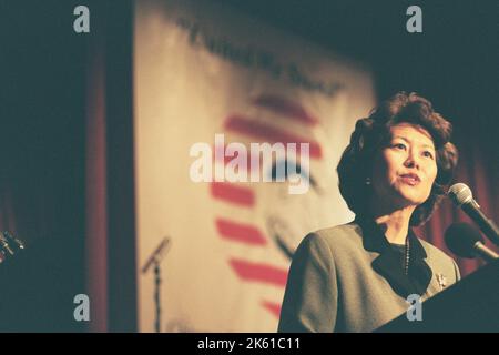 Bureau du Secrétaire - Elaine Chao Secrétaire à Chinatown à New York (New York) Banque D'Images