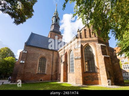 Copenhague, Danemark. Octobre 2022. Vue extérieure de l'église Sankt Petri dans le centre-ville Banque D'Images