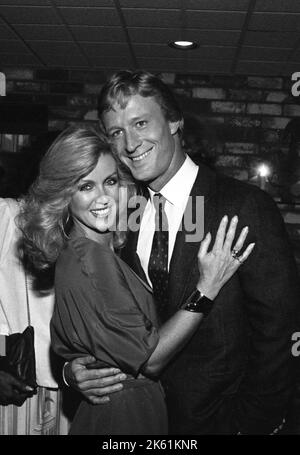 Heather Mills et Ted Shackleford à la Family Feud All-Star Premier Time cocktail spécial après la fête avec des acteurs de l'hôpital général, tous mes enfants, Dynasty et Knott's Landing sur 25 juillet 1982. Crédit: Ralph Dominguez/MediaPunch Banque D'Images