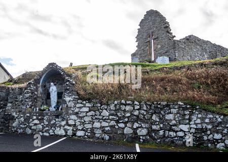 Magilligan, Irlande du Nord, Royaume-Uni - 18 septembre 2022 : les premiers vestiges de l'église de St Aidans remontent au 13th siècle. Banque D'Images