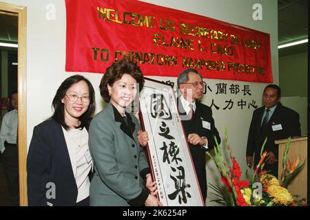 Bureau du Secrétaire - Elaine Chao Secrétaire à Chinatown à New York (New York) Banque D'Images