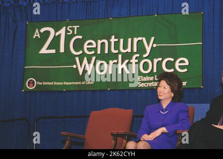 Bureau du Secrétaire - cérémonie de bienvenue de la Secrétaire Elaine Chao Banque D'Images