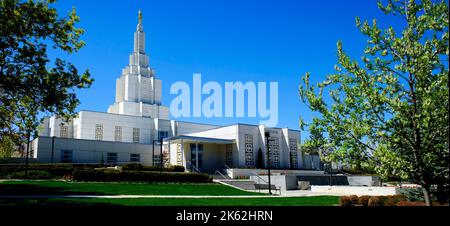 Idaho Falls LDS Mormon dernier jour Saint Temple avec bleu Sky religion culte religieux Banque D'Images