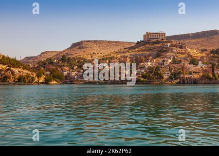 Halfeti, Urfa, Turquie - octobre 2022 : paysage du comté de Halfeti. Banque D'Images