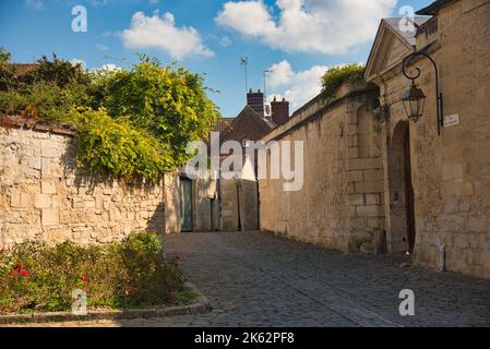 Belle petite ville de St. Crepy en Valois dans la Picardie en France Banque D'Images