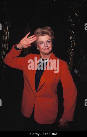 **PHOTO DE FICHIER** Angela Lansbury est décédée. Angela Lansbury crédit: Ralph Dominguez/MediaPunch Banque D'Images