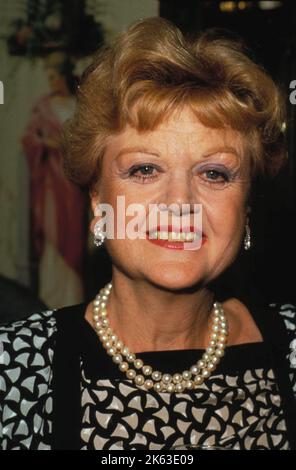 **PHOTO DE FICHIER** Angela Lansbury est décédée. Angela Lansbury 1986 crédit : Ralph Dominguez/MediaPunch Banque D'Images