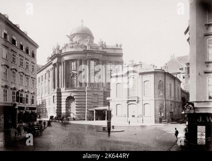 Photographie ancienne du XIXe siècle : le Burgtheater, (ancienne) Autriche à Vienne. Banque D'Images