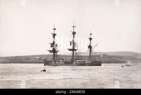 Photographie vintage du XIXe siècle : HMS Swiftsure, cuirassé en limaté construit en 1870 Banque D'Images