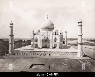 Photographie du XIXe siècle : Taj Mahal, Agra, Inde, c.1870 Banque D'Images