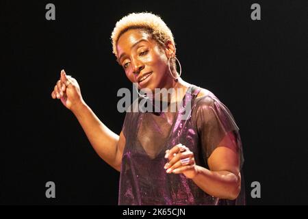 LaTasha Barnes interprète le Jazz Continuum lors de la répétition de la robe au théâtre Joyce sur 11 octobre 2022 Banque D'Images