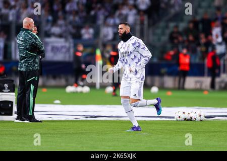 Varsovie, Pologne. 11th octobre 2022. Karim Benzema lors du match de la Ligue des champions de l'UEFA entre Shakhtar Donetsk et le Real Madrid sur 12 octobre 2022 à Varsovie, Pologne. (Photo de PressFocus/Sipa USA)France OUT, Pologne OUT Credit: SIPA USA/Alay Live News Banque D'Images