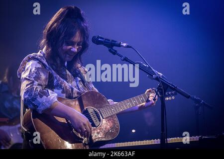 Copenhague, Danemark. 11th octobre 2022. Le chanteur, compositeur et musicien américain Angel Olsen interprète un concert à Vega à Copenhague. (Crédit photo : Gonzales photo/Alamy Live News Banque D'Images