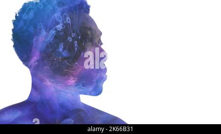 homme pensif chakra spirituel visage bleu-violet brume Banque D'Images