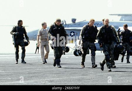 CHARLES INGRAM, TOM SKERRITT, NICK CHINLUND, COLE HAUSER, BRUCE WILLIS, LARMES DU SOLEIL, 2003 Banque D'Images