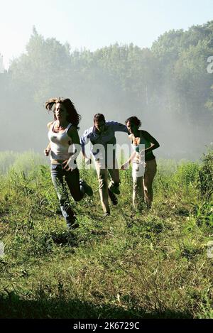 ELIZA DUSHKU, DESMOND HARRINGTON, Emmanuelle Chriqui, mauvais virage, 2003 Banque D'Images