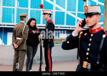 Madrid, Espagne. 12th octobre 2022. Assister à une parade militaire pendant la Dia de la Hispanidad, la Journée nationale de l'Espagne, à Madrid, le mercredi 12 octobre 2022 crédit: CORDO PRESS/Alay Live News Banque D'Images