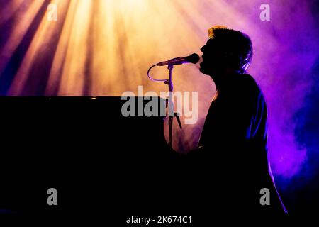 Milan, Italie. 06th octobre 2022. Tom Odell se produit en direct à Alcatraz (photo par Mairo Cinquetti/SOPA Images/Sipa USA) crédit: SIPA USA/Alay Live News Banque D'Images