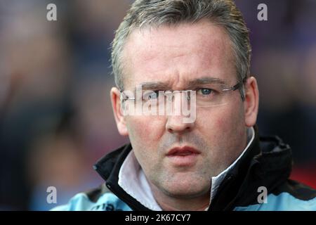 27th octobre 2012 - Barclays Premier League - Aston Villa vs Norwich City - Aston Villa Manager Paul Lambert - photo: Paul Roberts / Pathos. Banque D'Images