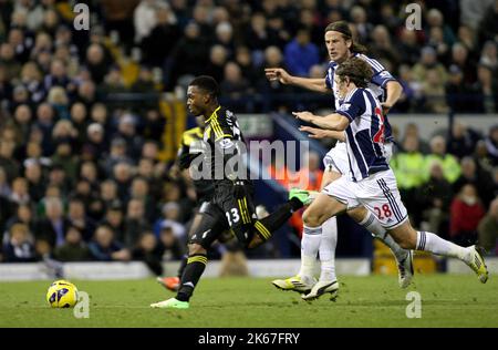 17th novembre 2012 - Barclays Premier League - West Bromwich Albion vs. Chelsea. Daniel Sturridge de Chelsea se brise clair seulement pour voir son tir sauvé. Photo: Paul Roberts / Pathos. Banque D'Images