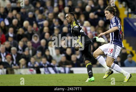 17th novembre 2012 - Barclays Premier League - West Bromwich Albion vs. Chelsea. Daniel Sturridge de Chelsea se brise clair seulement pour voir son tir sauvé. Photo: Paul Roberts / Pathos. Banque D'Images