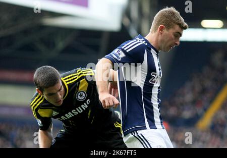 17th novembre 2012 - Barclays Premier League - West Bromwich Albion vs. Chelsea. Oriol Romeu de Chelsea regarde Chris Brunt de WBA. Photo: Paul Roberts / Pathos. Banque D'Images