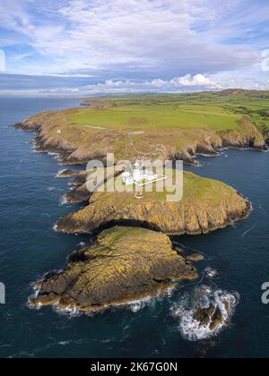 Phare de Strumble Head, pays de Galles, Royaume-Uni Banque D'Images