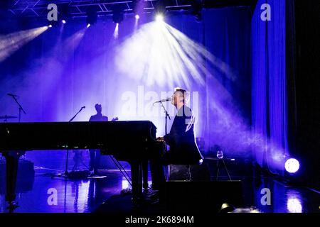 Milan Italie 6 octobre 2022 Tom Odell vivre à Alcatraz © Roberto Finizio / Alamy Banque D'Images