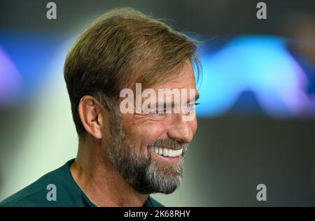 Glasgow, le 12th octobre 2022. Jürgen Klopp, directeur de Liverpool, avant le match de la Ligue des champions de l'UEFA au stade Ibrox de Glasgow. Crédit photo à lire: Neil Hanna/Sportimage crédit: Sportimage/Alamy Live News Banque D'Images