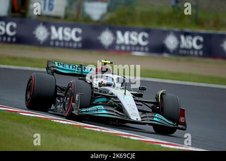 Singapour, Singapour. 08th octobre 2022. 8 octobre 2022, Marina Bay Street circuit, Singapour, FORMULE 1 SINGAPORE AIRLINES GRAND PRIX de SINGAPOUR 2022, en photo : Lewis Hamilton (GBR), Mercedes-AMG Petronas Formule 1 crédit de l'équipe : dpa/Alay Live News Banque D'Images