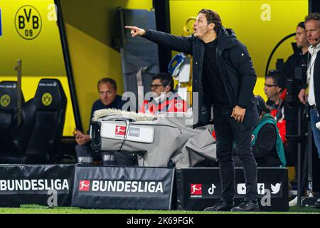 Dortmund, Allemagne. 17th Sep, 2022. Firo : 10/08/2022 football 1st ligue 1st Bundesliga saison 2022/2023 BVB Borussia Dortmund - FC Bayern Munich Muenchen entraîneur Edin Terzic (Borussia Dortmund) Gesture Credit: dpa/Alay Live News Banque D'Images