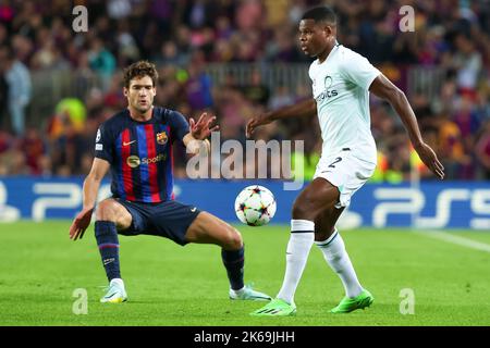 Barcelone, Espagne. 12th octobre 2022. Denzel Dumfries du FC Internazionale lors du match de l'UEFA Champions League entre le FC Barcelone et le FC Internazionale Milan au Camp Nou à Barcelone, en Espagne. Crédit : DAX Images/Alamy Live News Banque D'Images