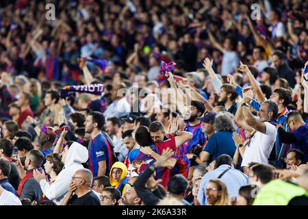 Barcelone, Espagne. 12th octobre 2022. Supporters lors du match de l'UEFA Champions League entre le FC Barcelone et l'Internazionale au stade Spotify Camp Nou à Barcelone, en Espagne. Crédit: Christian Bertrand/Alay Live News Banque D'Images