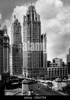 Le Tribune Tower Building, Chicago, Illinois, 1931. Banque D'Images