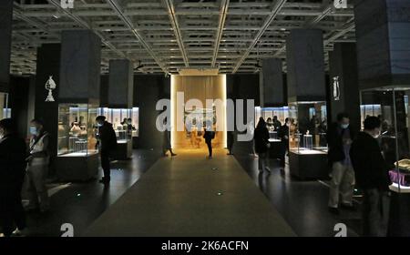 SHANGHAI, CHINE - 12 OCTOBRE 2022 - Une exposition spéciale de reliques culturelles de l'étranger retournées exposition conjointe par le musée Minhang, le musée d'art Poly an Banque D'Images