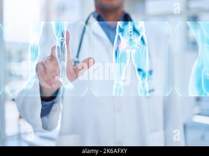 Médecin, homme ou mains et 3D rayons X de l'examen corporel abstrait, de la blessure ou du squelette dans la chirurgie, la recherche sur le cancer ou la science des soins de santé en milieu hospitalier. Zoom, rayons X. Banque D'Images
