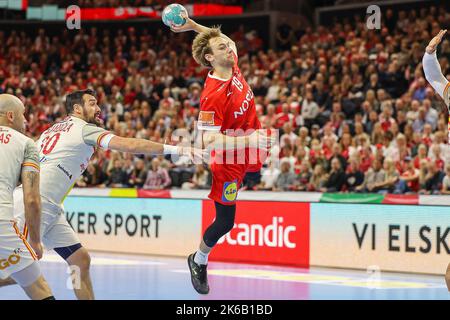 Copenhague, Danemark. 12th octobre 2022. Mathias Gidsel (19) du Danemark vu lors du match de handball de la coupe Euro de l'EHF entre le Danemark et l'Espagne à la Royal Arena de Copenhague. (Crédit photo : Gonzales photo/Alamy Live News Banque D'Images