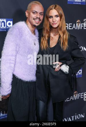 Hollywood, États-Unis. 12th octobre 2022. HOLLYWOOD, LOS ANGELES, CALIFORNIE, ÉTATS-UNIS - OCTOBRE 12 : L'acteur et musicien américain Evan Ross et sa femme/chanteuse et actrice américaine Ashlee Simpson Ross arrivent au Screamfest Horror film Festival 22nd - Los Angeles projection de WellGo USA 'le garçon le plus solitaire dans le monde' aux théâtres chinois TCL 6 sur 12 octobre 2022 à Hollywood, Los Angeles, Californie, États-Unis. (Photo de Xavier Collin/image Press Agency) Credit: Image Press Agency/Alay Live News Banque D'Images