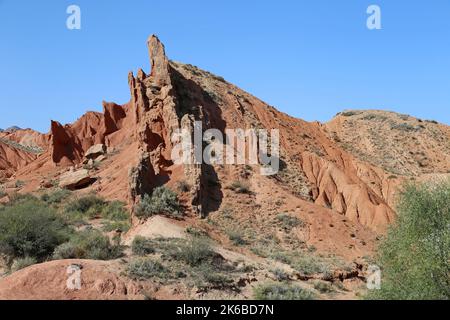 Skazka (conte de fées) Canyon, Tosor, Terskey Ala-Too Range, Tien Shan montagnes, région d'Issyk Kul, Kirghizistan, Asie centrale Banque D'Images