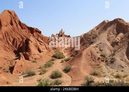 Skazka (conte de fées) Canyon, Tosor, Terskey Ala-Too Range, Tien Shan montagnes, région d'Issyk Kul, Kirghizistan, Asie centrale Banque D'Images