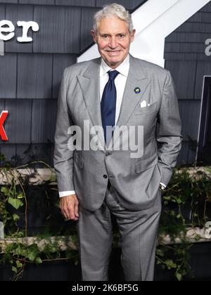 New York, États-Unis. 12th octobre 2022. MANHATTAN, NEW YORK CITY, NEW YORK, Etats-Unis - OCTOBRE 12 : l'acteur américain Michael Nouri arrive à la première de New York du « The Watcher » de Netflix au Paris Theatre on 12 octobre 2022 à Manhattan, New York, Etats-Unis. (Photo de Jordan Hinton/image Press Agency) Credit: Image Press Agency/Alay Live News Banque D'Images