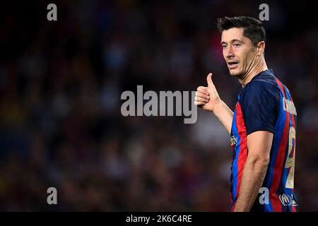 Barcelone, Espagne. 12 octobre 2022. Robert Lewandowski du FC Barcelona Gestures lors du match de football de l'UEFA Champions League entre le FC Barcelona et le FC Internazionale. Credit: Nicolò Campo/Alay Live News Banque D'Images