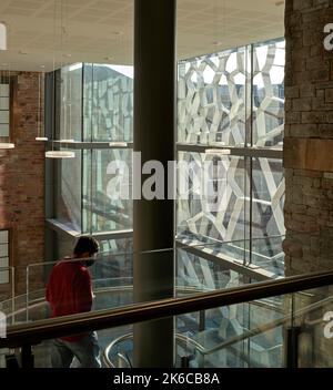 Niveau supérieur. Université de Bristol: Fry Building, Bristol, Royaume-Uni. Architecte : Wilkinson Eyre Architects, 2020. Banque D'Images