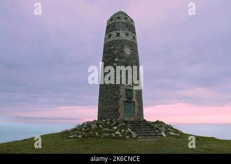 Monument américain, Mull of OA à Sunset, Islay, Hebrides, Hébrides intérieures, Îles intérieures, Écosse, Royaume-Uni, Grande-Bretagne Banque D'Images